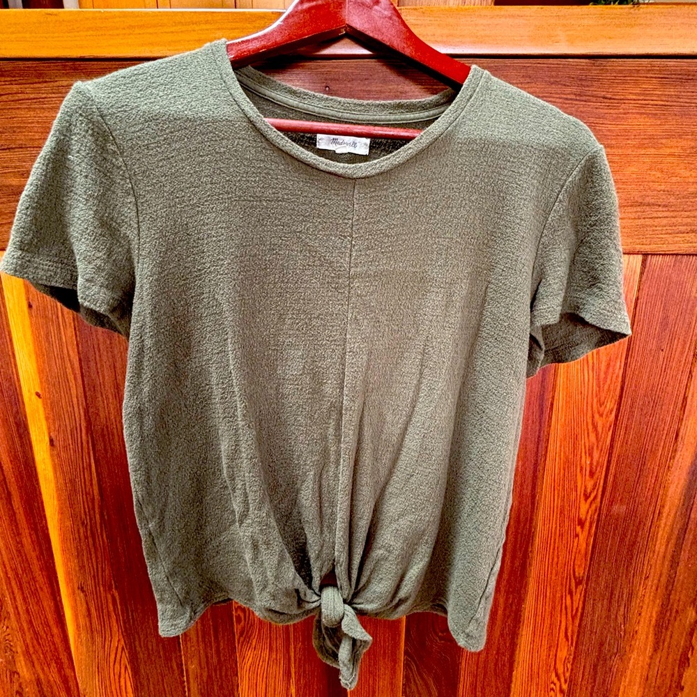 Madewell Short Sleeve Tie-Front Top in Olive